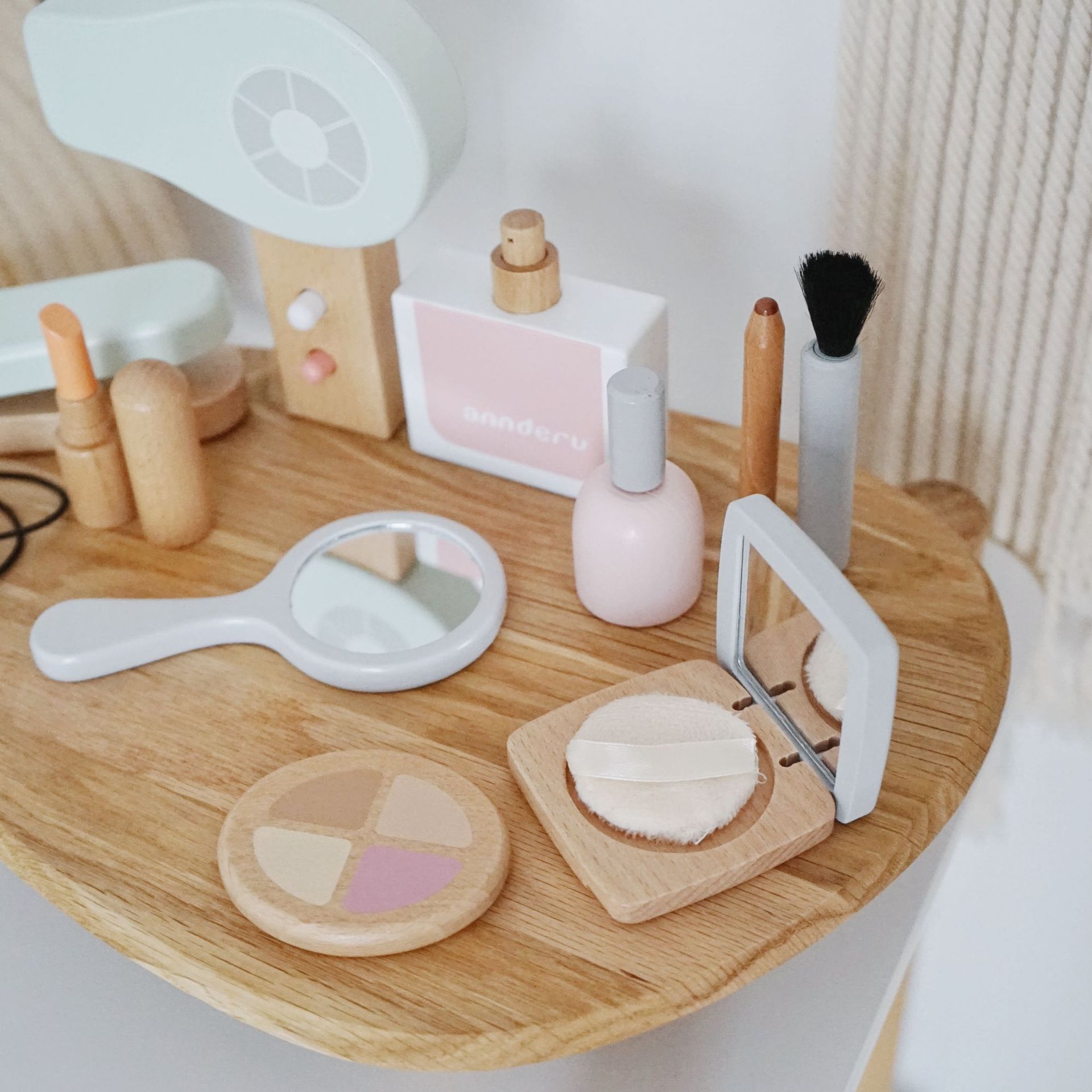 Montessori Simulation MakeUp R - Your Beauty Makeup reseña y precio
