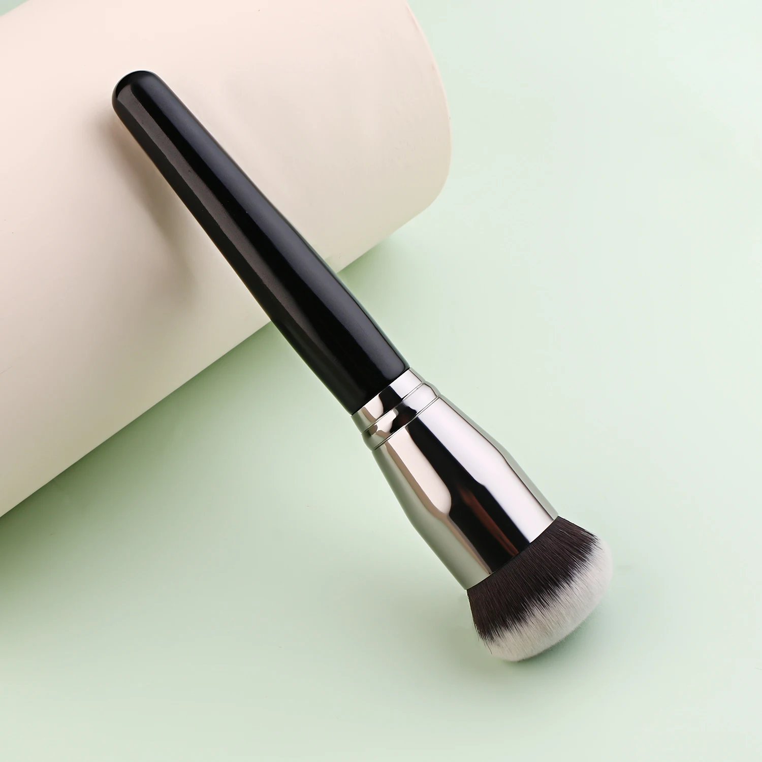 Black Foundation Make up Brush - Beauty Queen Makeup reseña y precio